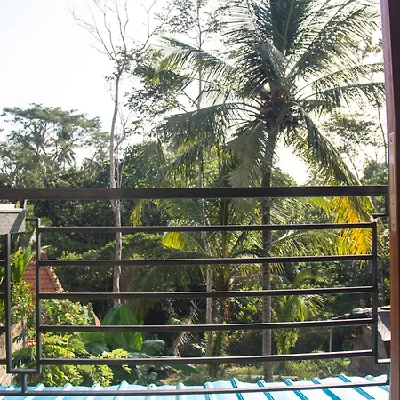 Ratna Villa 4