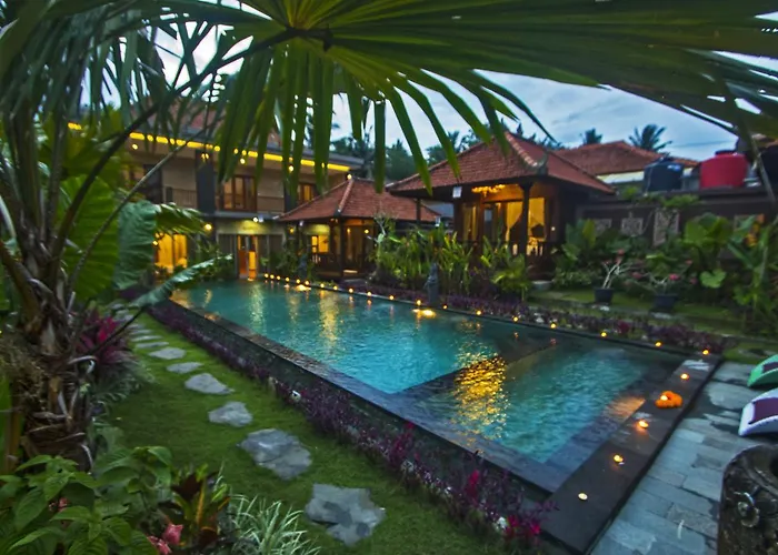 Ratna 4